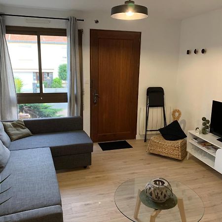 Logement Renove Et Moderne Au Sacre Coeur โชเลต์ ภายนอก รูปภาพ