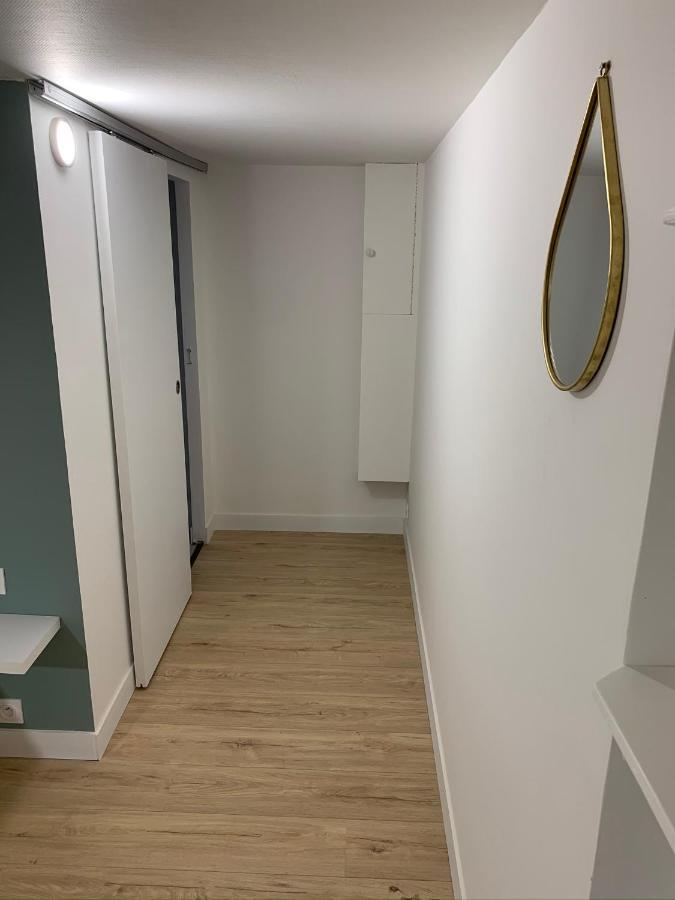 Logement Renove Et Moderne Au Sacre Coeur โชเลต์ ภายนอก รูปภาพ